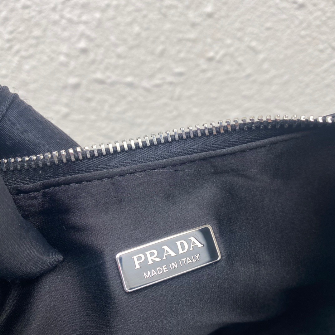 Prada Re Edition 2005 Duchess Synthetic Crystals Shoulder Bag Black 1BH204